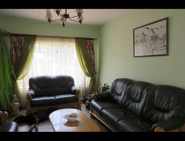4 BEDROOM HOUSE SOLD IN DORANDIA